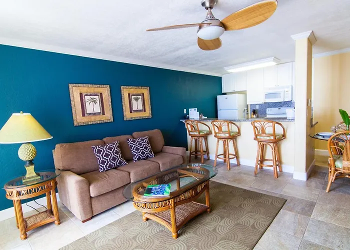 Kona Reef Hawaii By Raintree