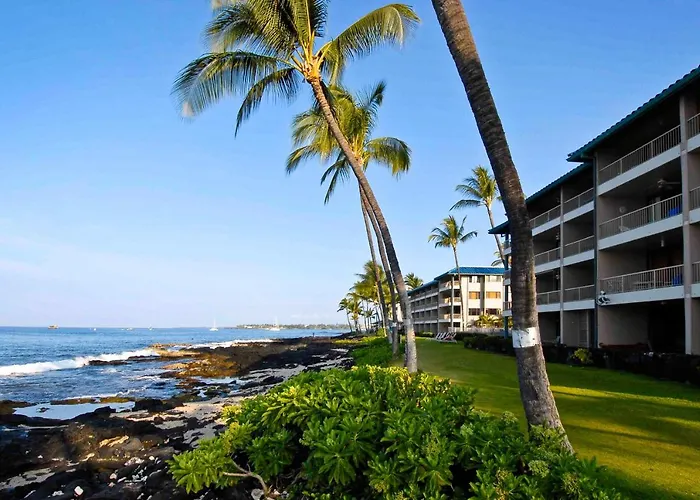 Kona Reef Hawaii By Raintree